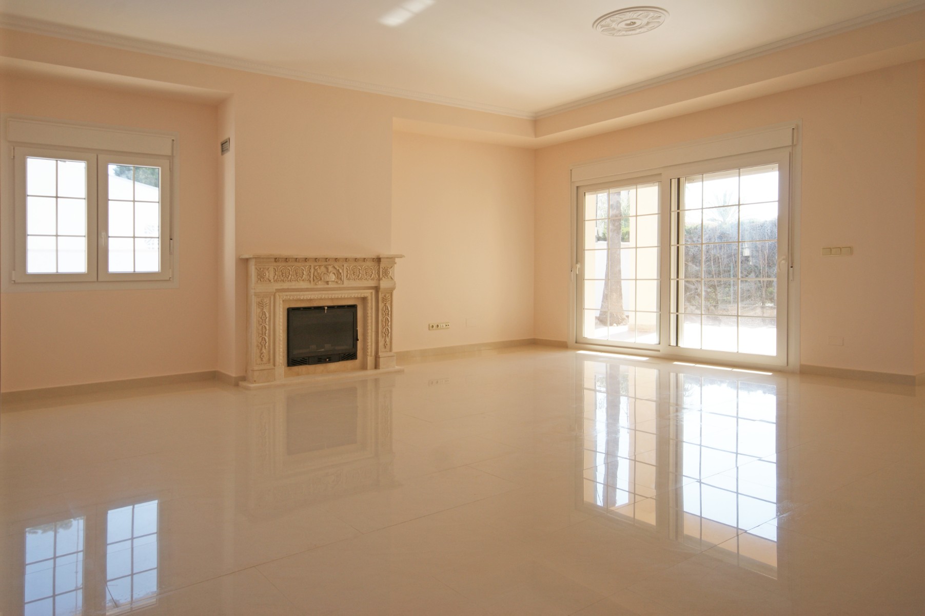 4 bedroom Villa in Cabo Roig