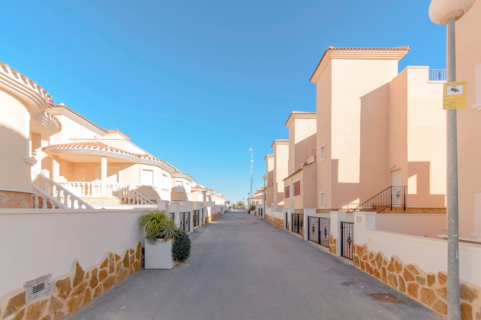 3 bedroom Townhouse in San Miguel de Salinas