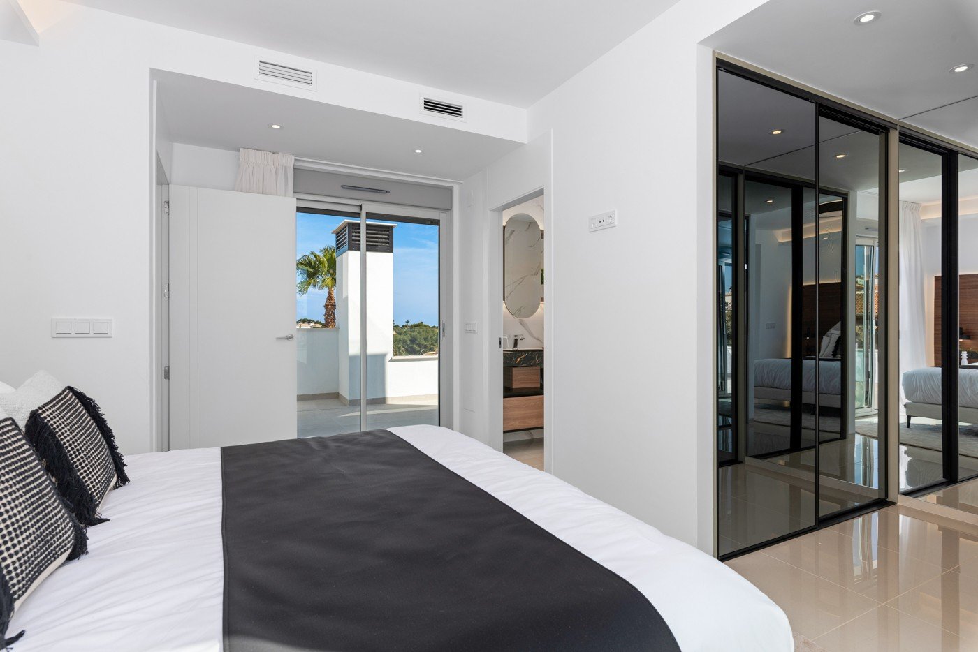 4 bedroom Villa in Rojales