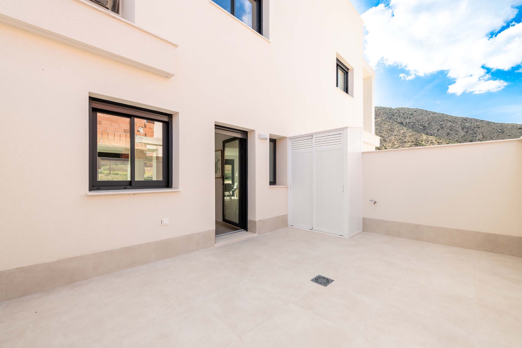 2 bedroom Townhouse in Cox