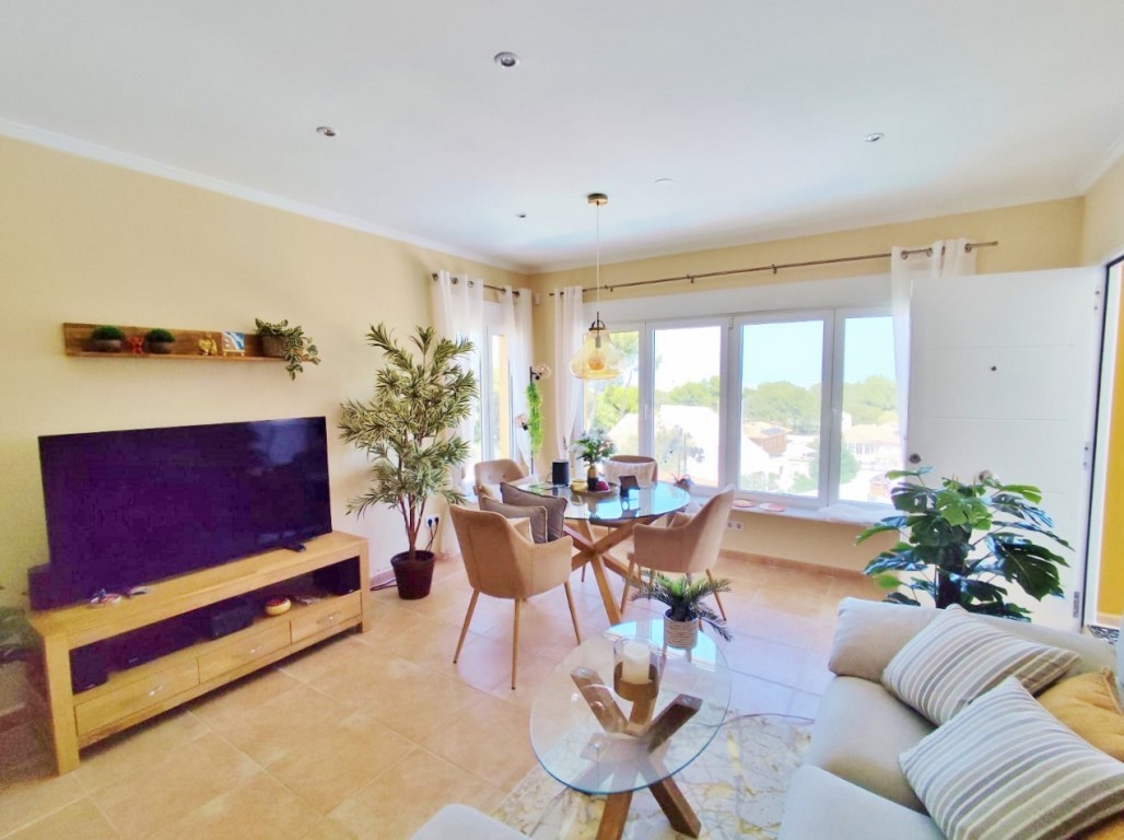 4 bedroom Villa in San Miguel de Salinas