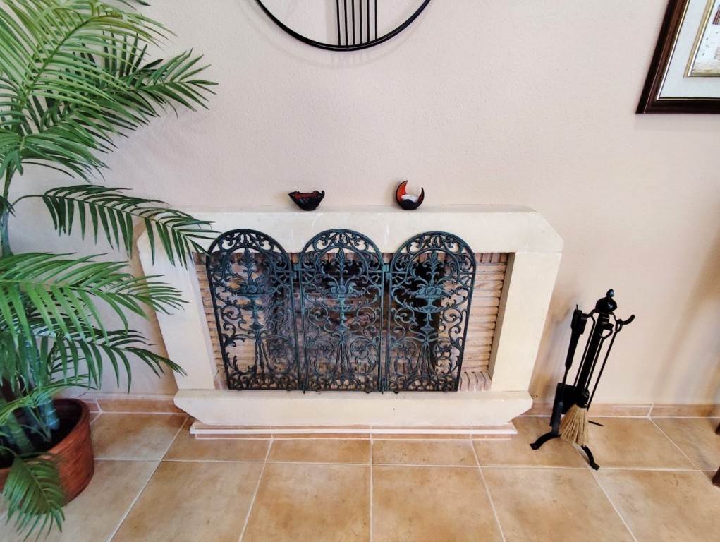 4 bedroom Villa in San Miguel de Salinas