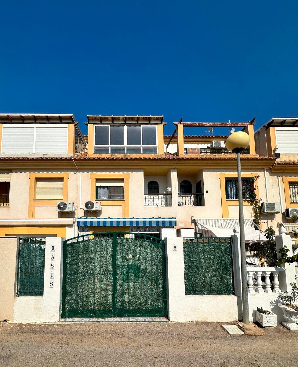 3 bedroom Townhouse in Orihuela Costa