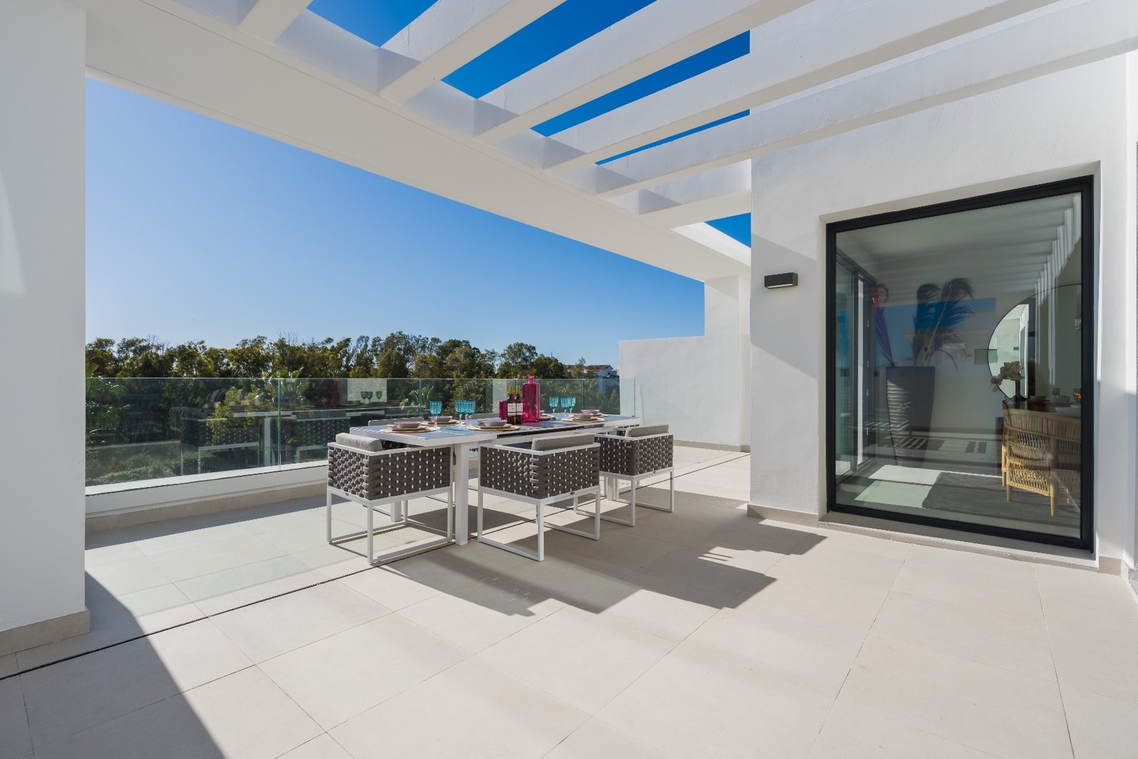 3 bedroom Apartment in Estepona