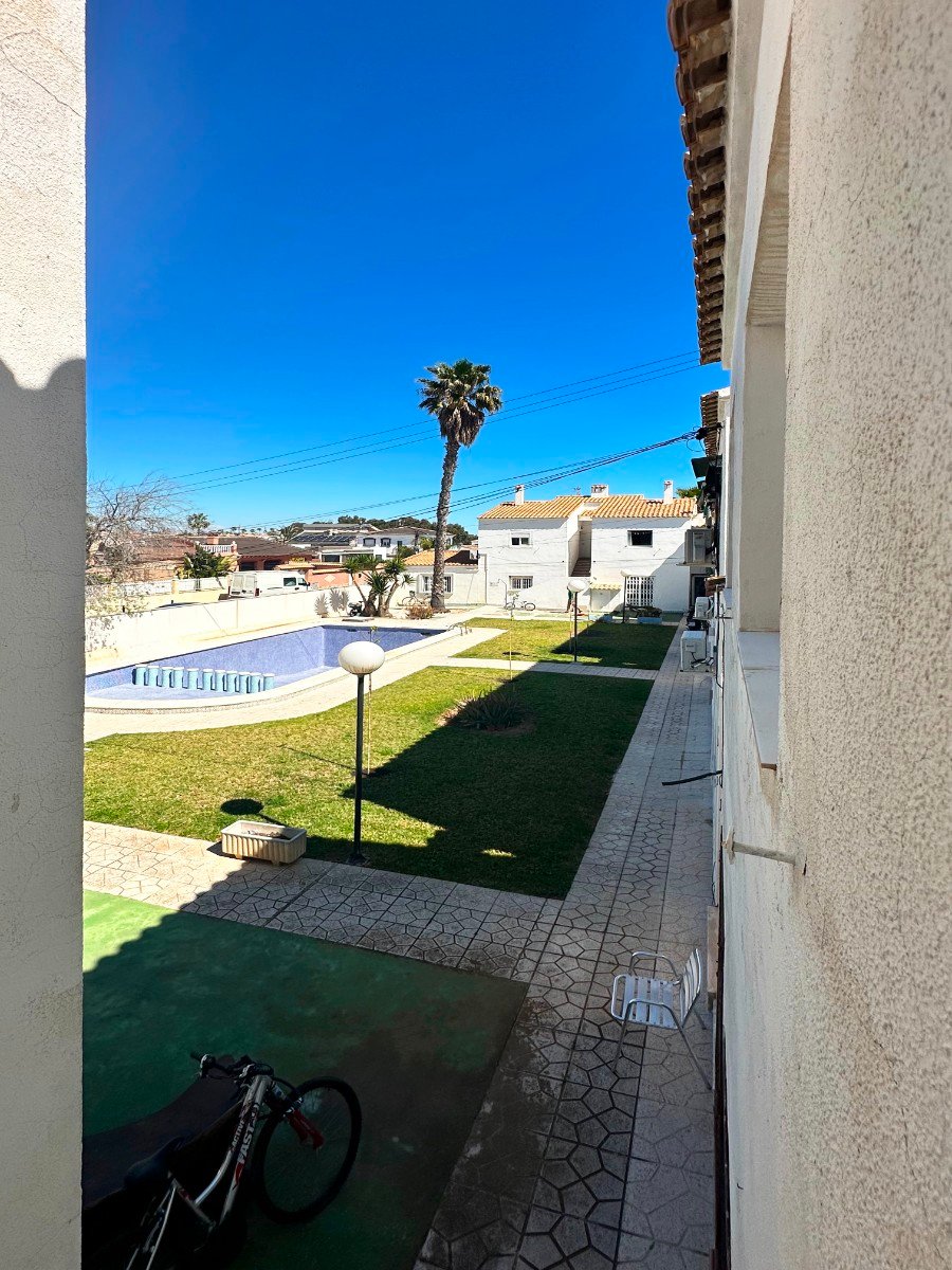2 bedroom Bungalow in Orihuela Costa