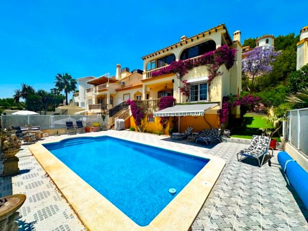 3 bedroom Villa in Orihuela Costa