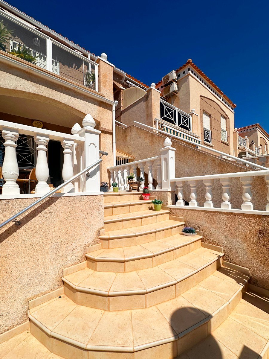 2 bedroom Bungalow in Torrevieja (Alicante)