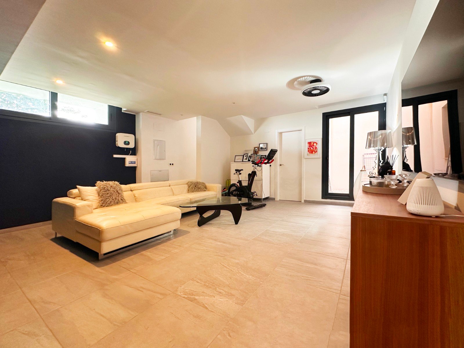 5 bedroom Villa in San Miguel de Salinas