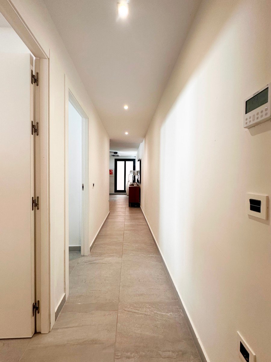 5 bedroom Villa in San Miguel de Salinas